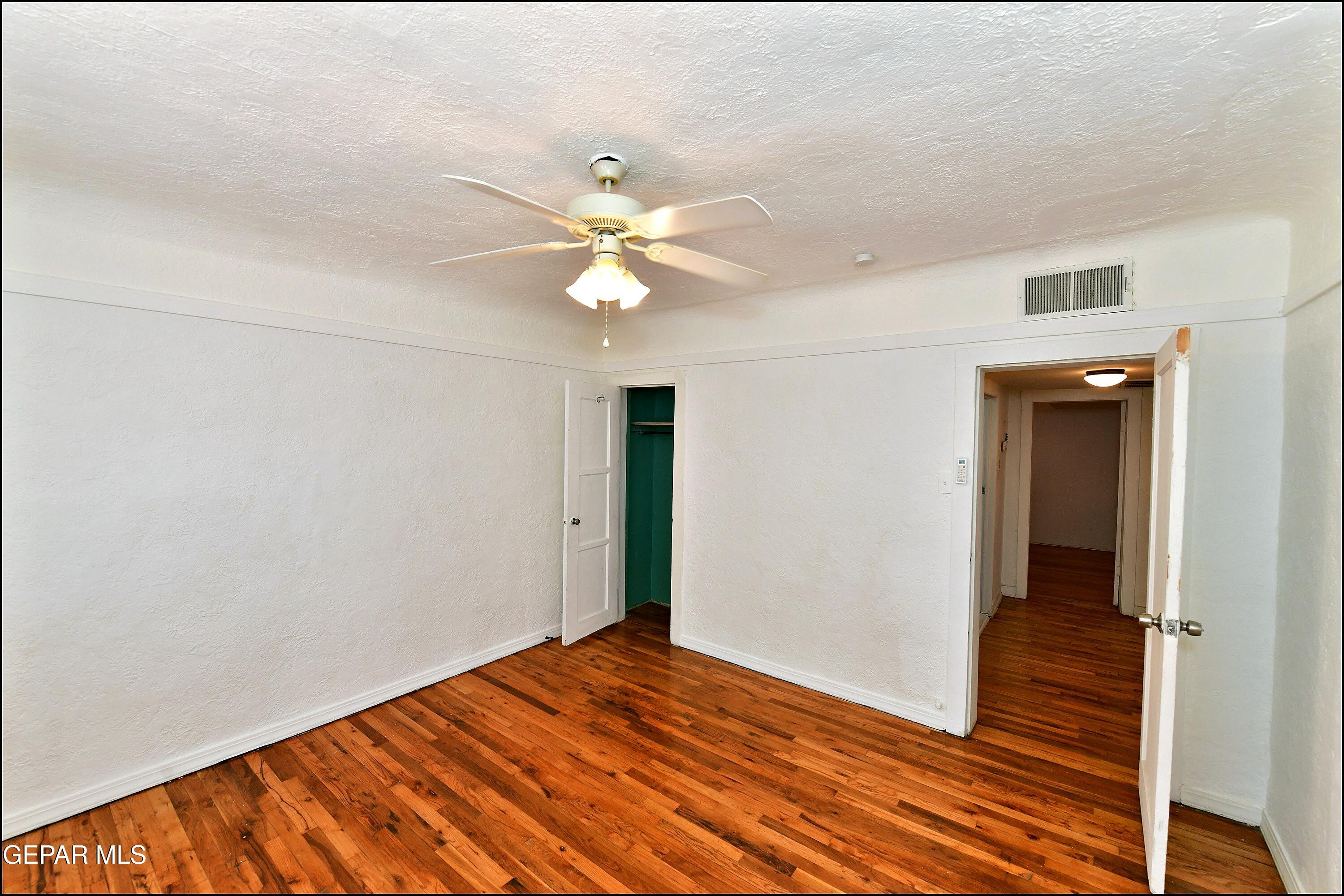 121 George Orr Road El Paso, TX 79915 - Photo 23 of 29 5_Star_Property_Management_23