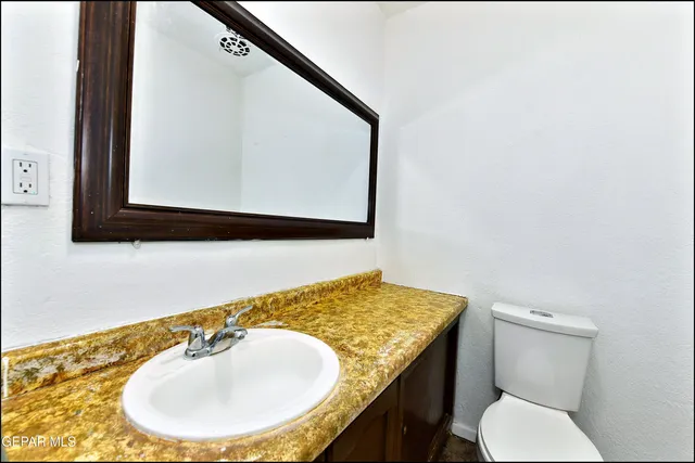 $210,000 | 121 George Orr Road, El Paso, TX 79915