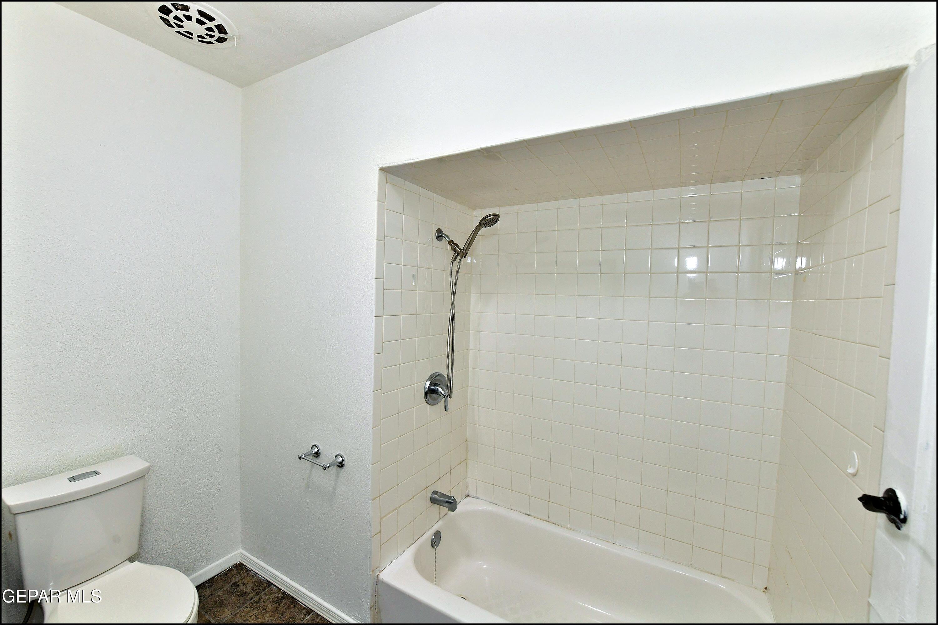 121 George Orr Road El Paso, TX 79915 - Photo 26 of 29 5_Star_Property_Management_26