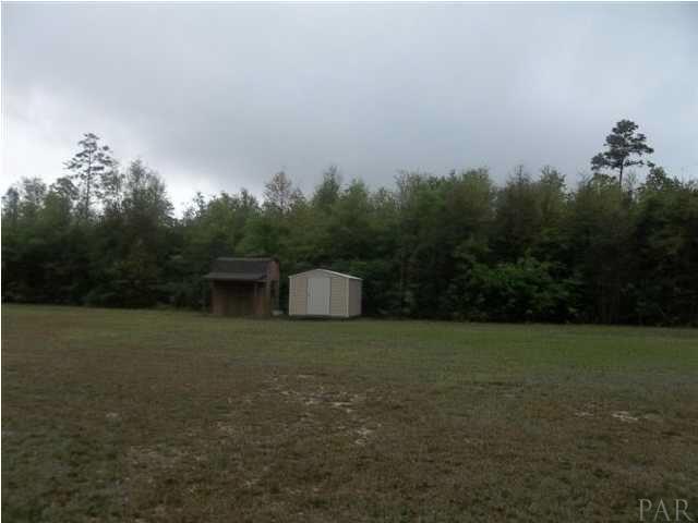 6762 Barnhill Road Milton, FL 32570 - Photo 5 of 6 Another property view....