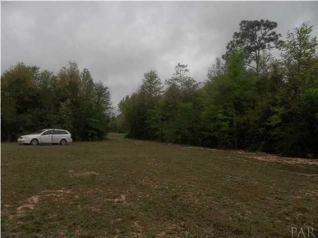 6762 Barnhill Road Milton, FL 32570 - Photo 6 of 6 Extra wide entrance for campers and rvs