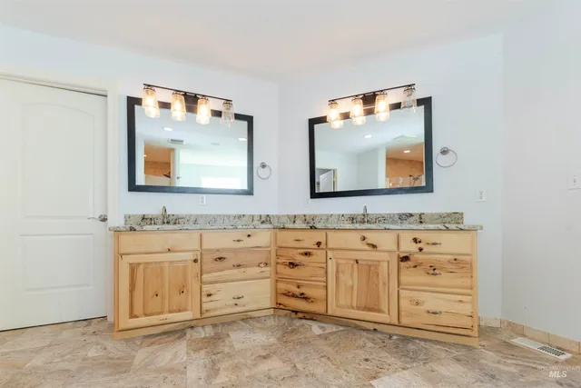 $745,000 | 7591 Pheasant Chase Drive, Lewiston, ID 83501