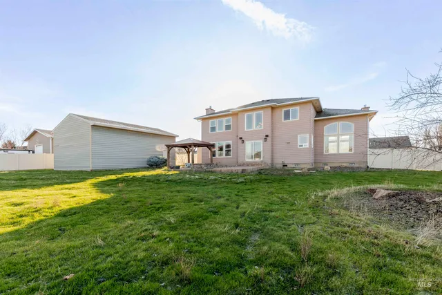 $745,000 | 7591 Pheasant Chase Drive, Lewiston, ID 83501