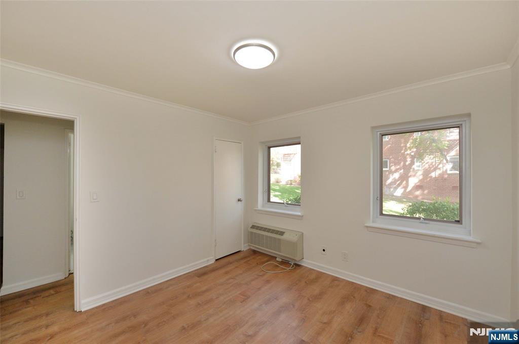 250 Oak Street, Unit H4 Ridgewood, NJ 07450 - Photo 12 of 13