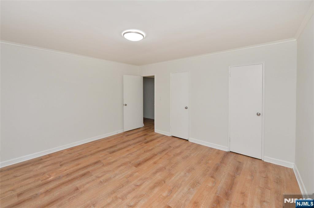 250 Oak Street, Unit H4 Ridgewood, NJ 07450 - Photo 10 of 13