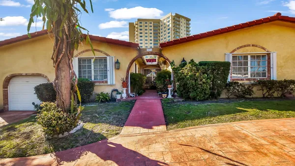 $5,000 | 3304 Southeast 11th Street, Pompano Beach, FL 33062
