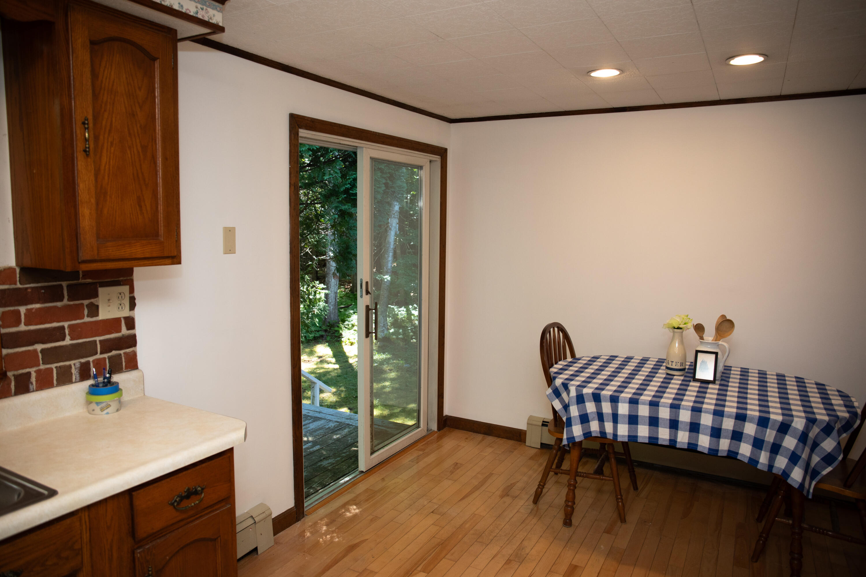 23 Nichols Road East Boothbay, ME 04544 - Photo 17 of 30 Dining nook