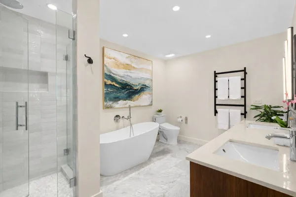 $799,000 | 520 West Huron Street, Unit 705, Chicago, IL 60654