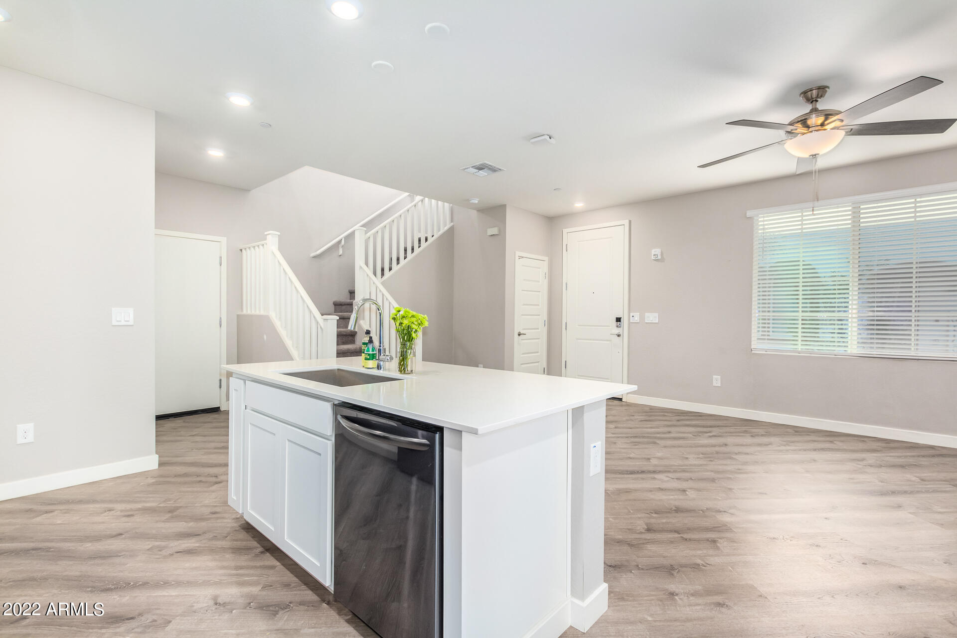2747 South Decatur Drive, Unit 103 Gilbert, AZ 85295 - Photo 11 of 40 0011-11-Decatur