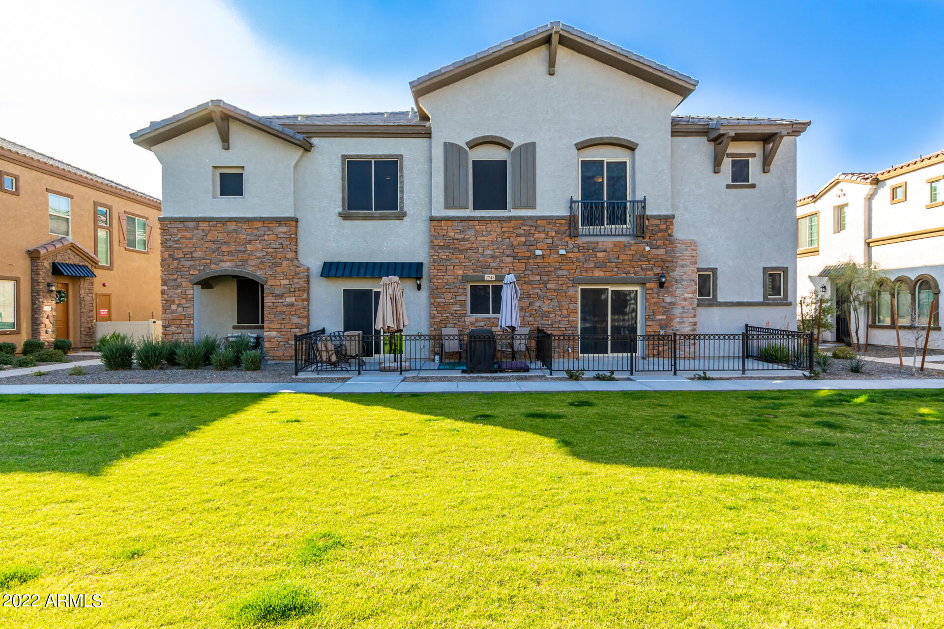 2747 South Decatur Drive, Unit 103 Gilbert, AZ 85295 - Photo 3 of 40 0002-01-Decatur