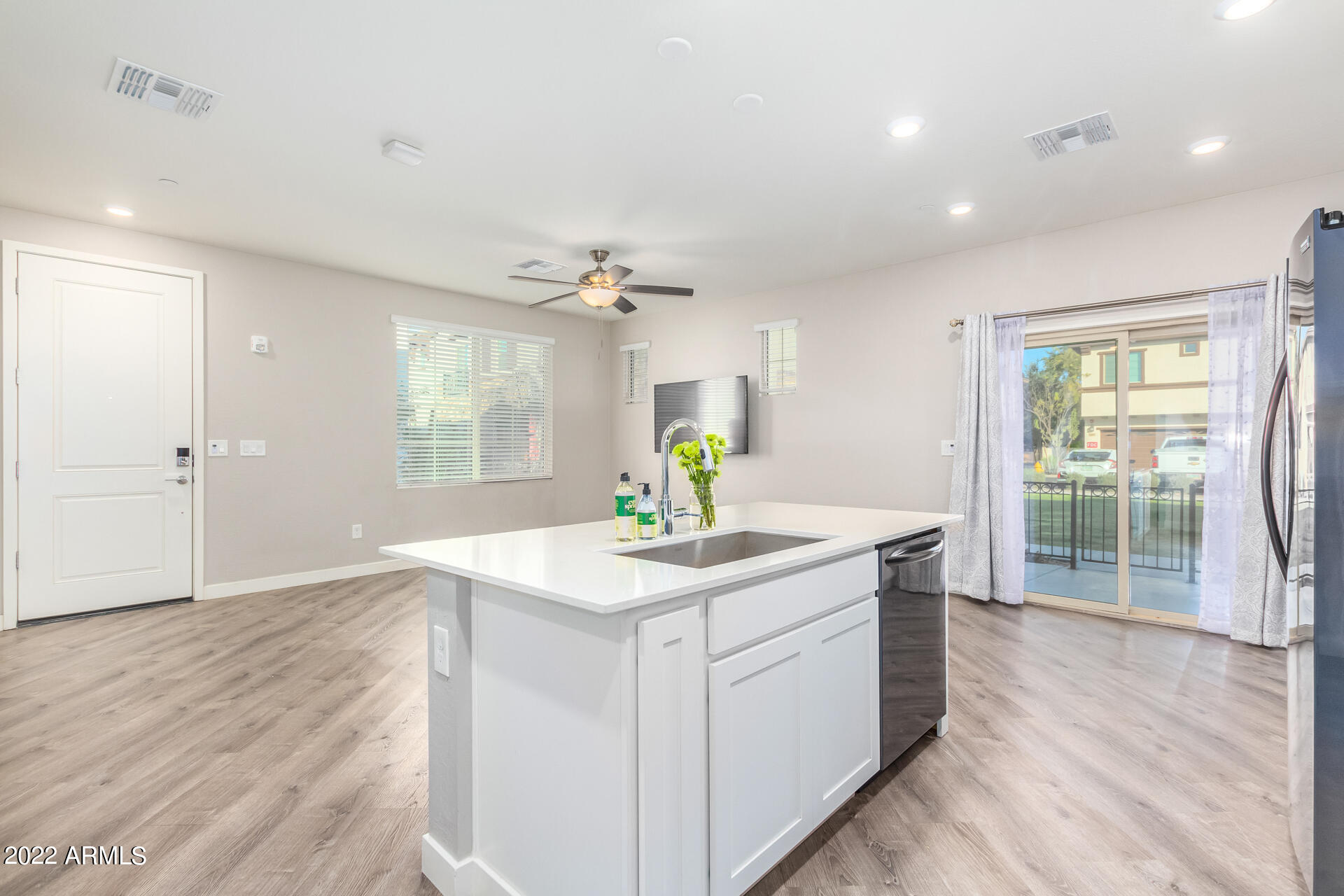 2747 South Decatur Drive, Unit 103 Gilbert, AZ 85295 - Photo 10 of 40 0010-10-Decatur