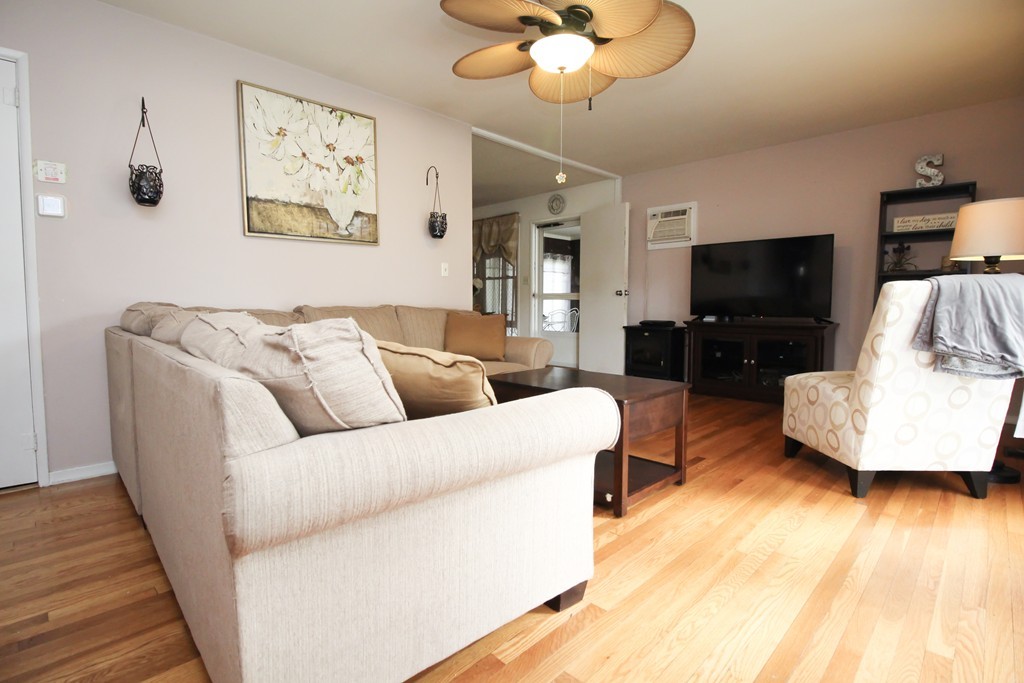 757 Benson Road Northbridge, MA 01588 - Photo 2 of 30 Gallery Image 2
