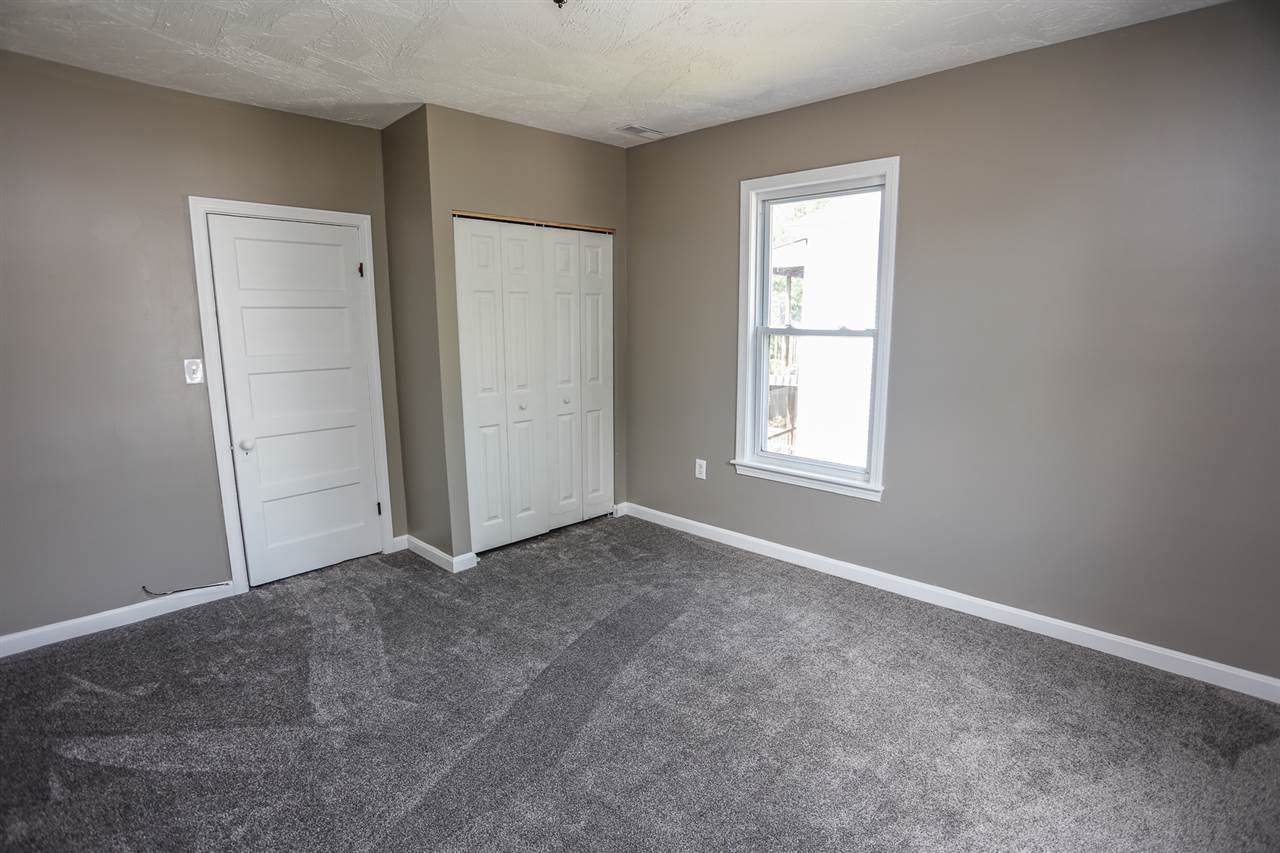 12 R Boyd Road Derry, NH 03038 - Photo 19 of 25