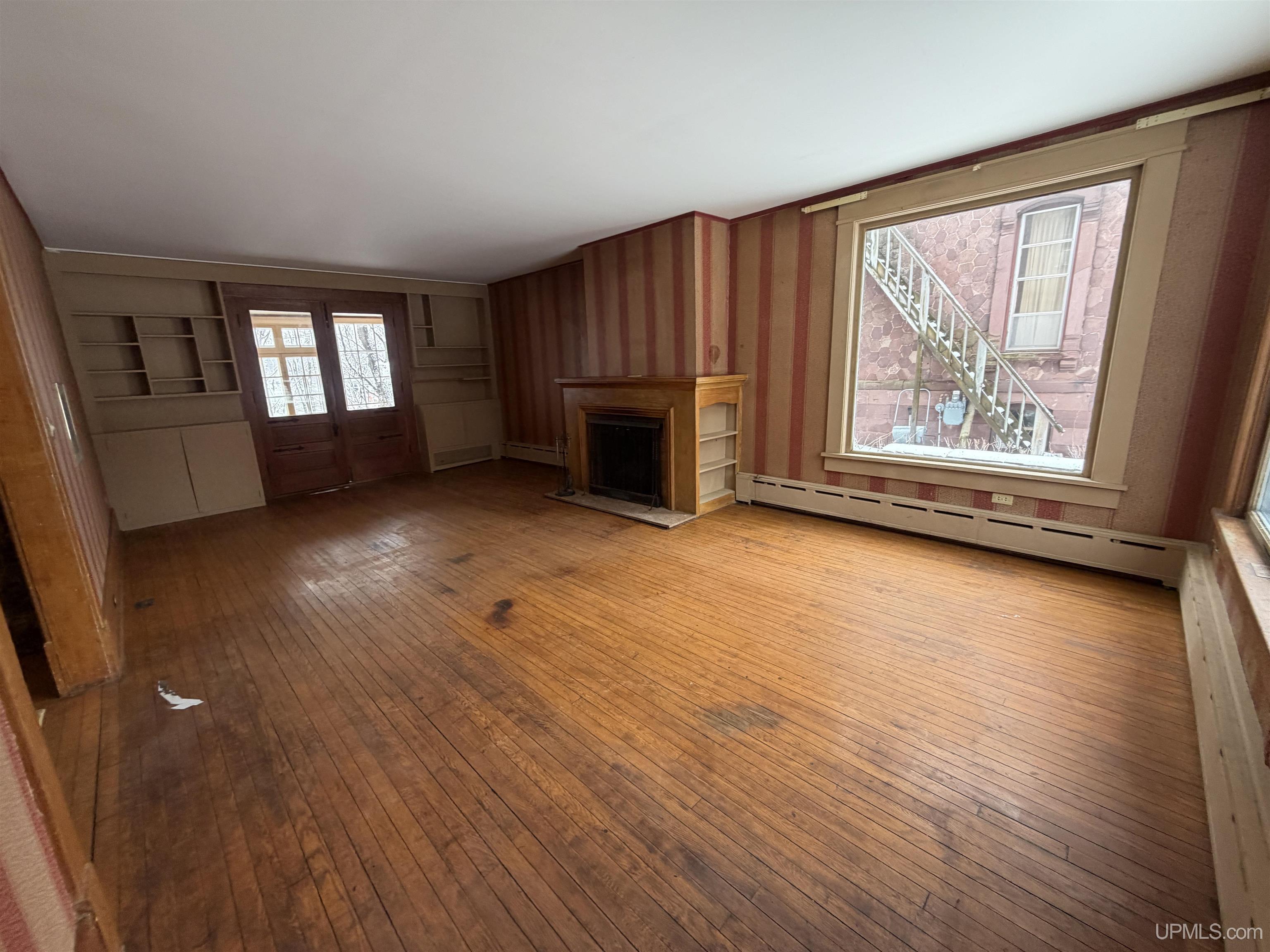 206 East Ridge Street Marquette, MI 49855 - Photo 12 of 92