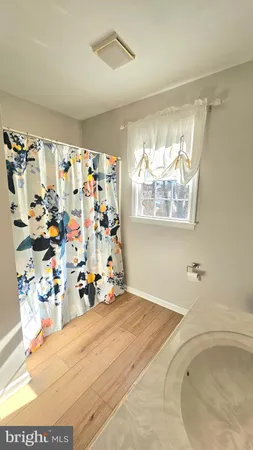 a view of a livingroom with painted walls