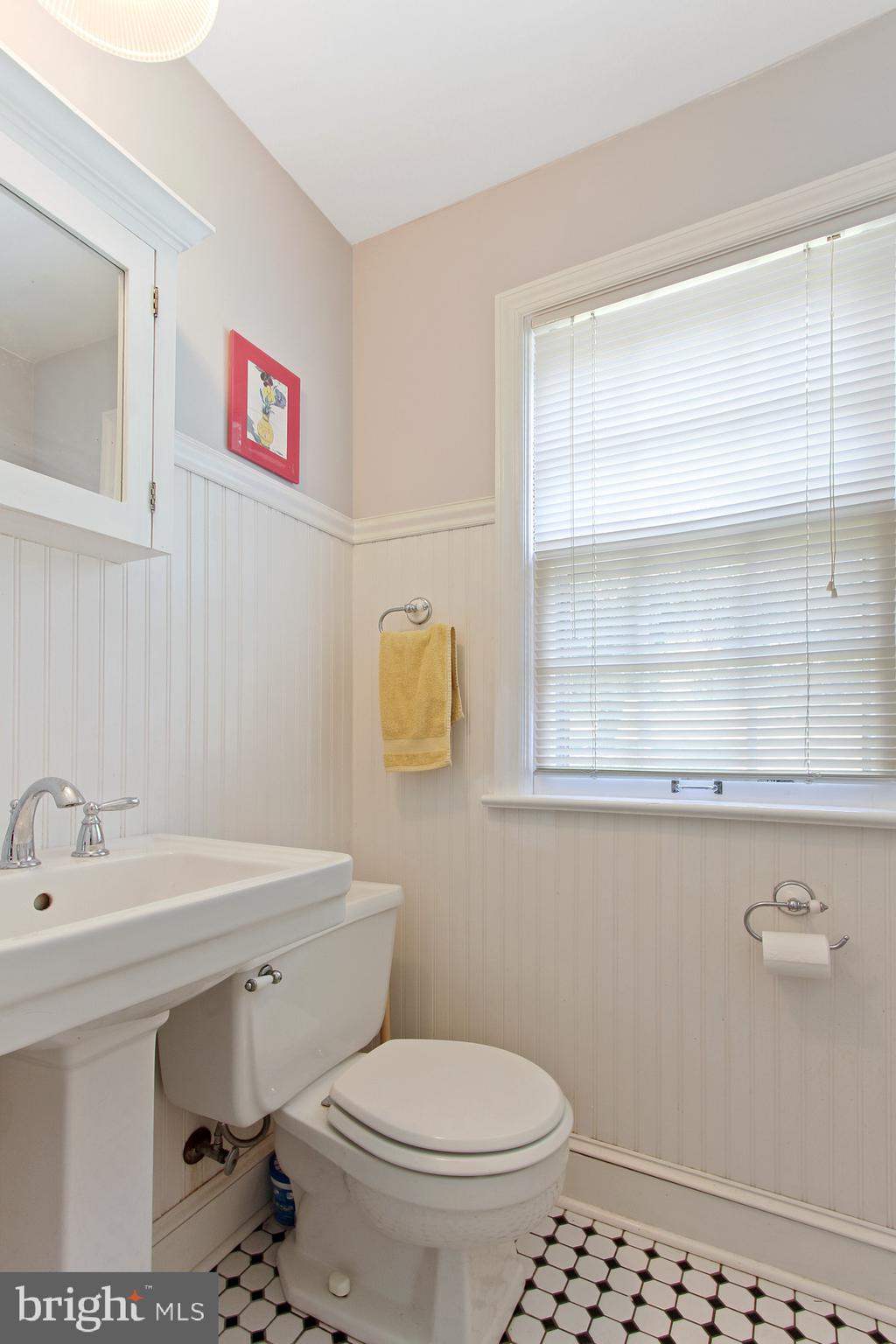 13 Stanyon Road York, PA 17403 - Photo 10 of 27 Gallery Image 10