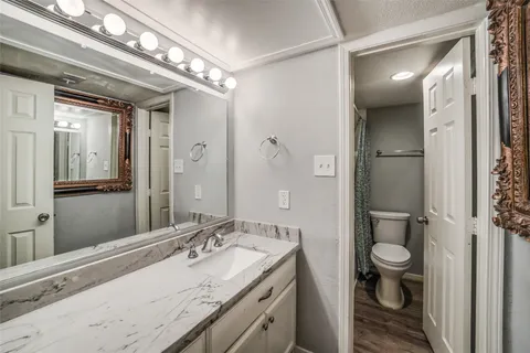 $120,000 | 2100 Tanglewilde Street, Unit 591, Houston, TX 77063