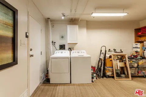 $629,000 | 15023 Sherman Way, Unit E, Van Nuys, CA 91405