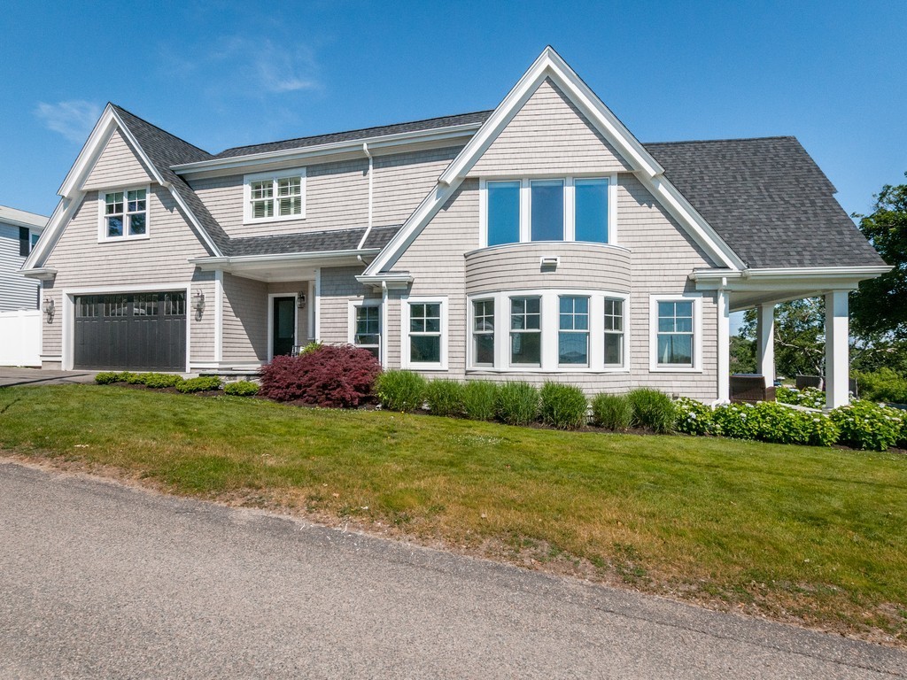 45 Bayside Road Quincy, MA 02171 - Photo 3 of 28 Gallery Image 3