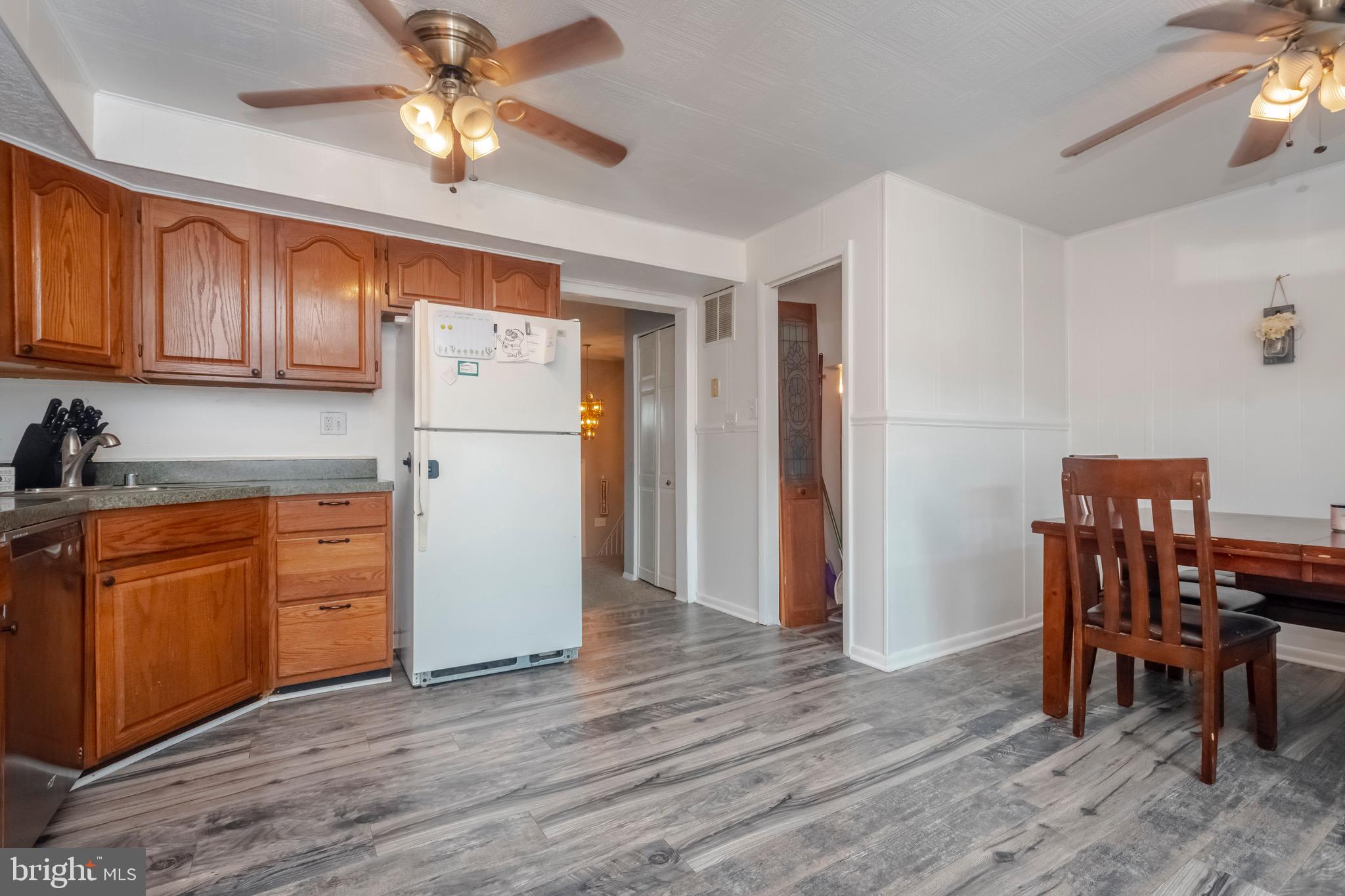 7917 Lynch Road Baltimore, MD 21222 - Photo 11 of 33