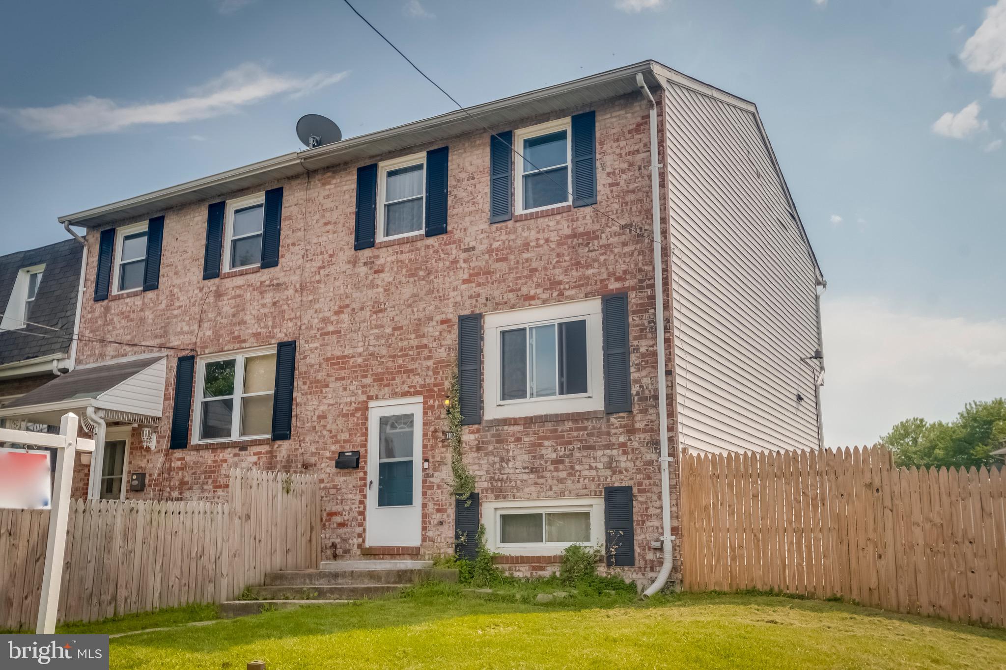 7917 Lynch Road Baltimore, MD 21222 - Photo 3 of 33