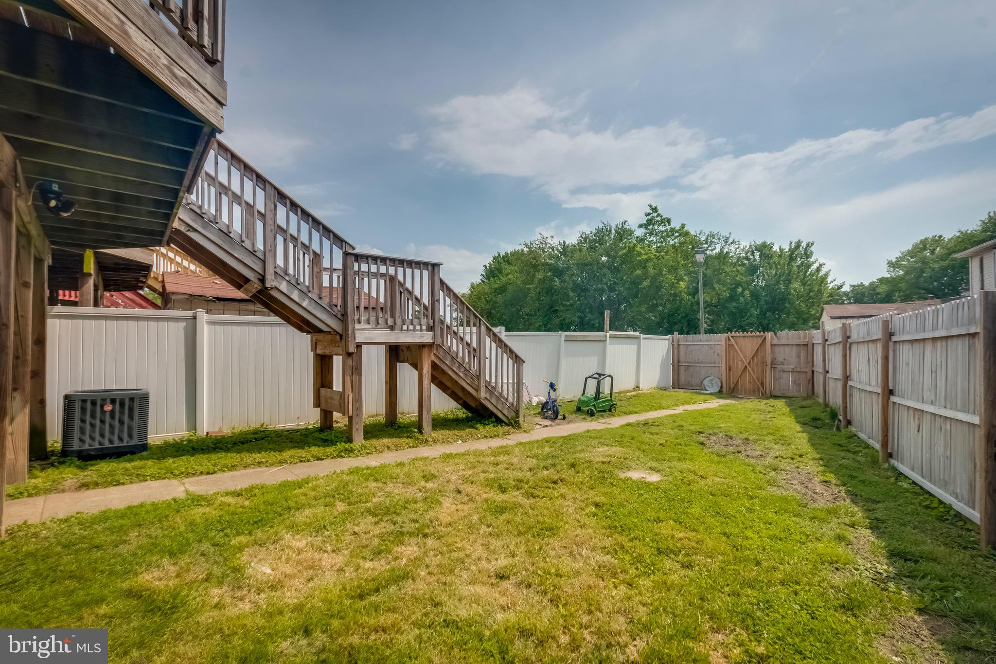 7917 Lynch Road Baltimore, MD 21222 - Photo 31 of 33