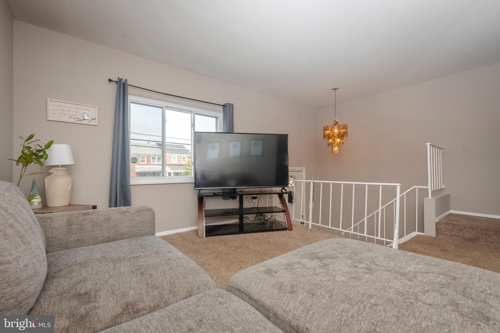7917 Lynch Road Baltimore, MD 21222 - Photo 4 of 33