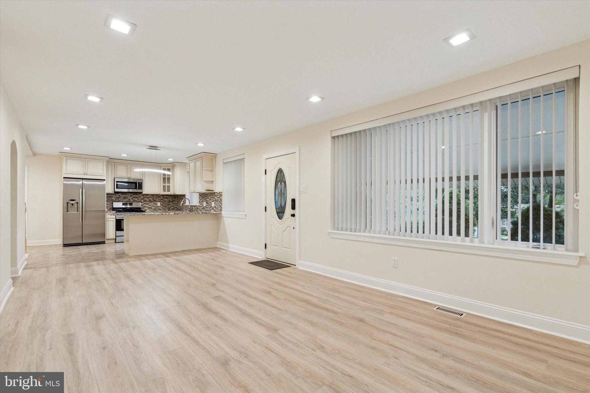 13441 Trevose Road Philadelphia, PA 19116 - Photo 9 of 35