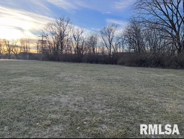 $36,500 | Lot 6 Valle Vista Boulevard, Pekin, IL 61554