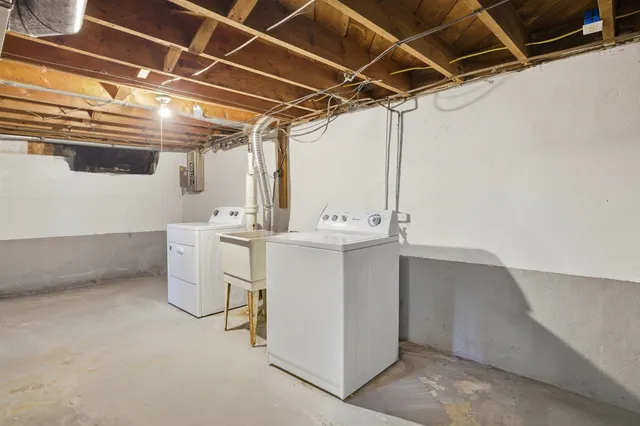 $145,000 | 1123 Adams Avenue, Eveleth, MN 55734