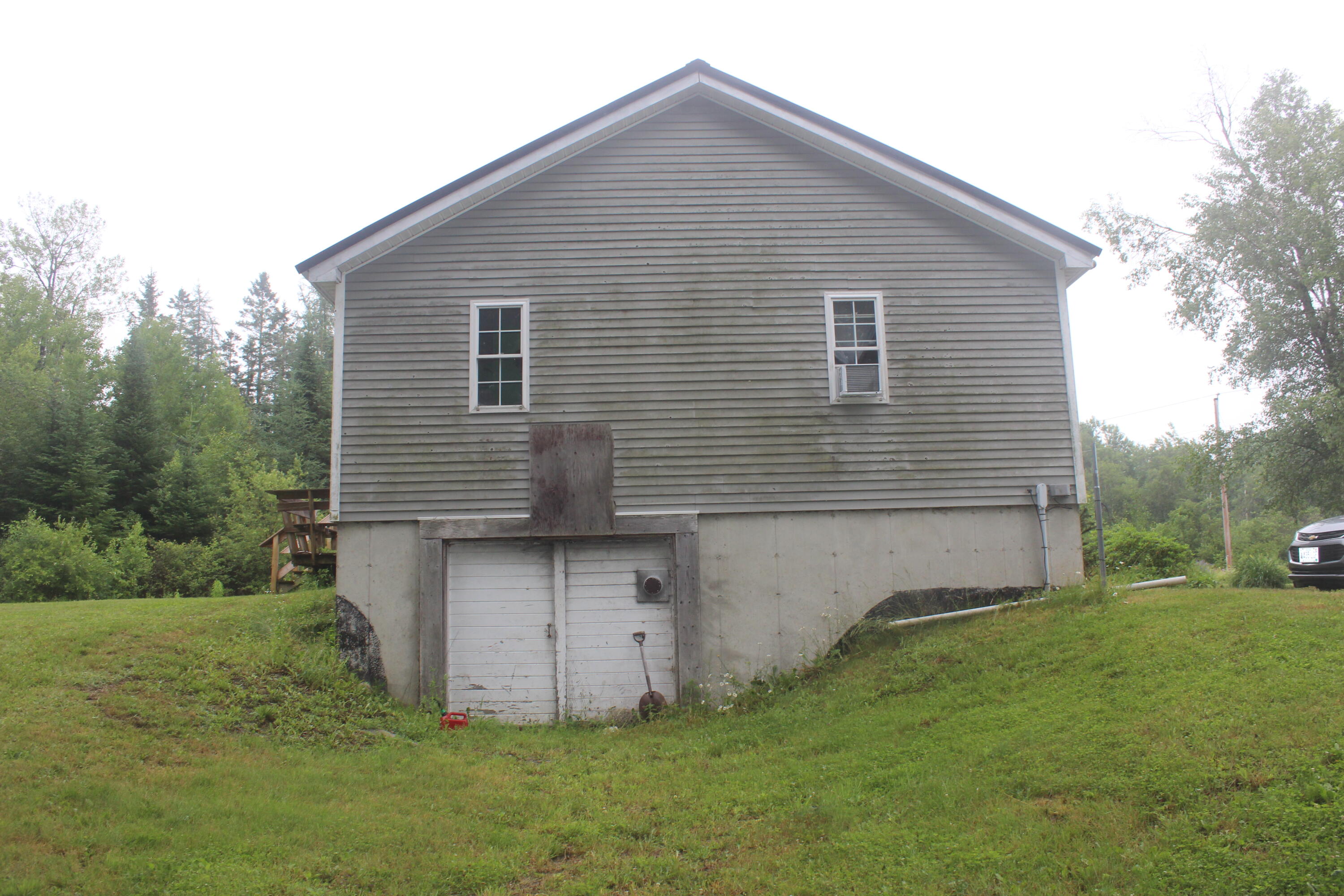 228 Wilcox Road Lubec, ME 04652 - Photo 5 of 38 IMG_4210