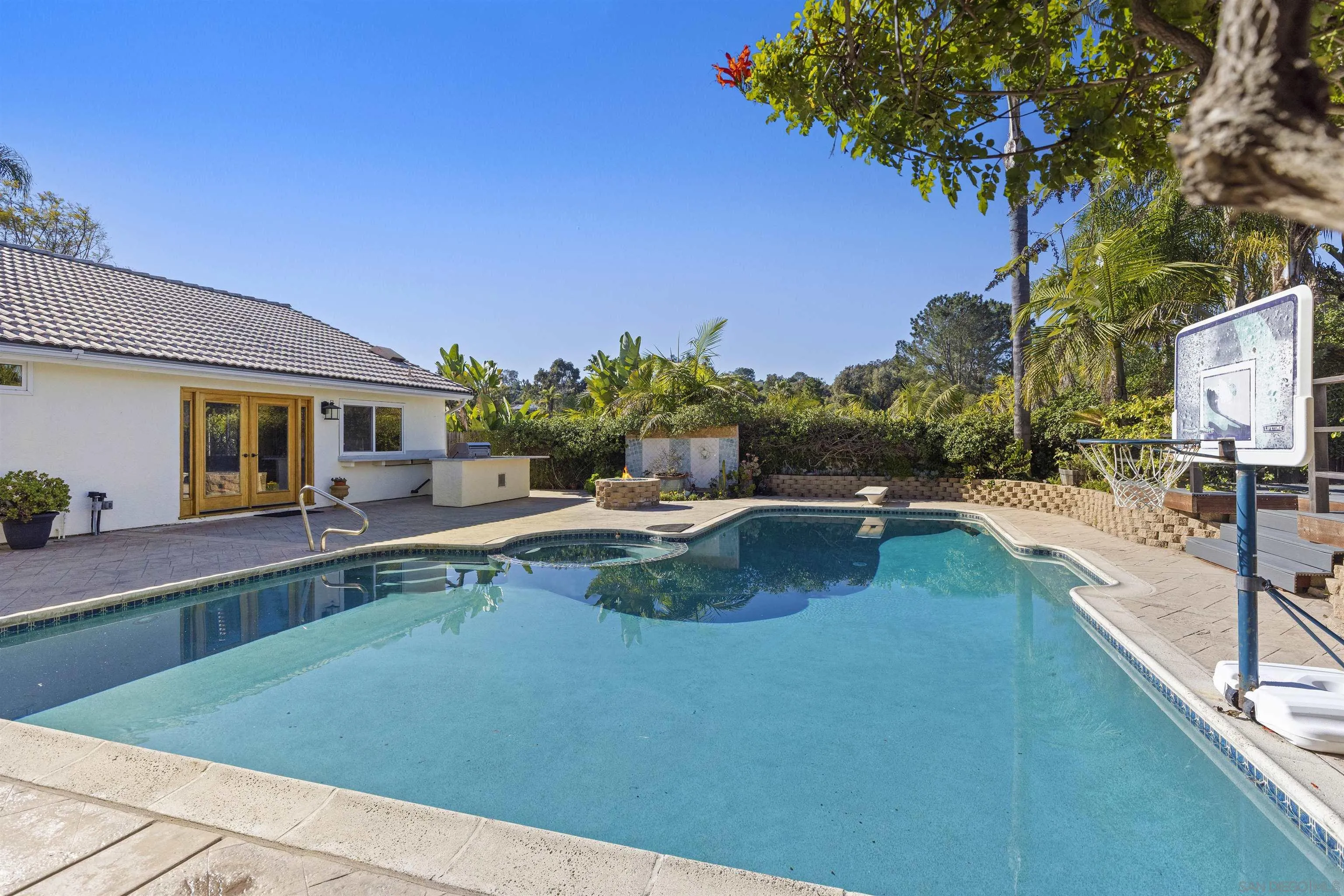 1510 Orangeview Drive, Unit 12 Encinitas, CA 92024 - Photo 22 of 55 a view of swimming pool from a balcony