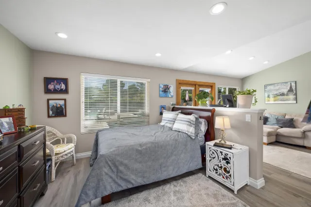 a picture of a bench in a white building