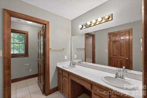 $650,000 | 8149 Shannon Woods Lane, Matthews, NC 28104