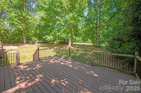 $650,000 | 8149 Shannon Woods Lane, Matthews, NC 28104