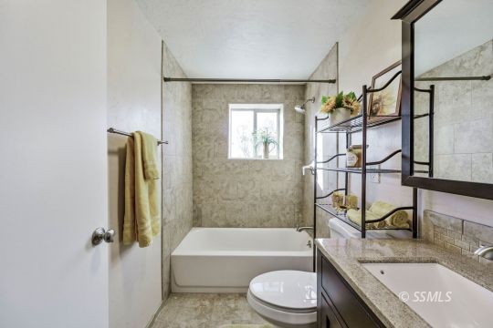 810 East Dana Avenue Ridgecrest, CA 93555 - Photo 28 of 42 Gallery Image 28
