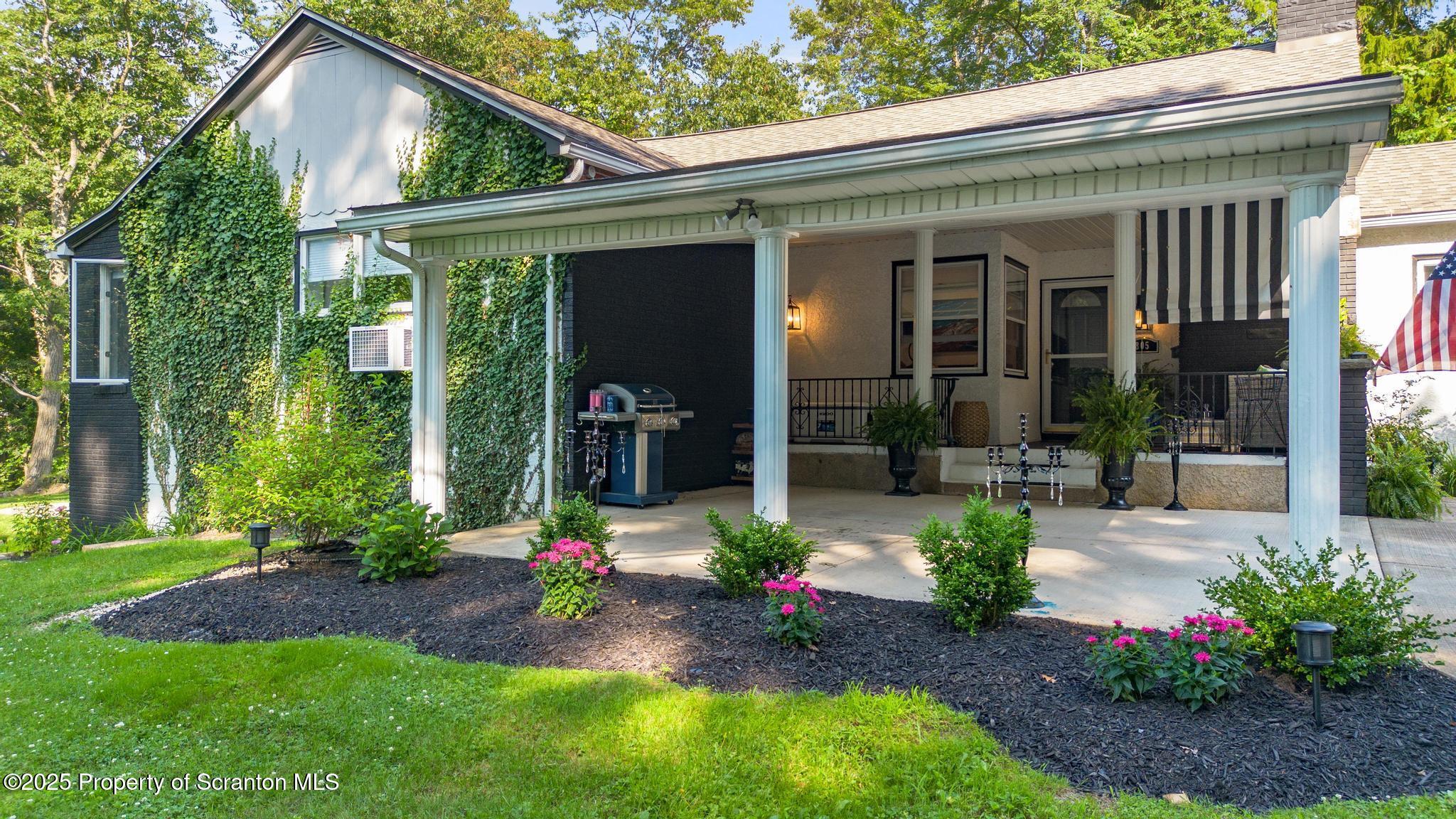 805 East Mountain Road Scranton, PA 18505 - Photo 1 of 53 DJI_0649
