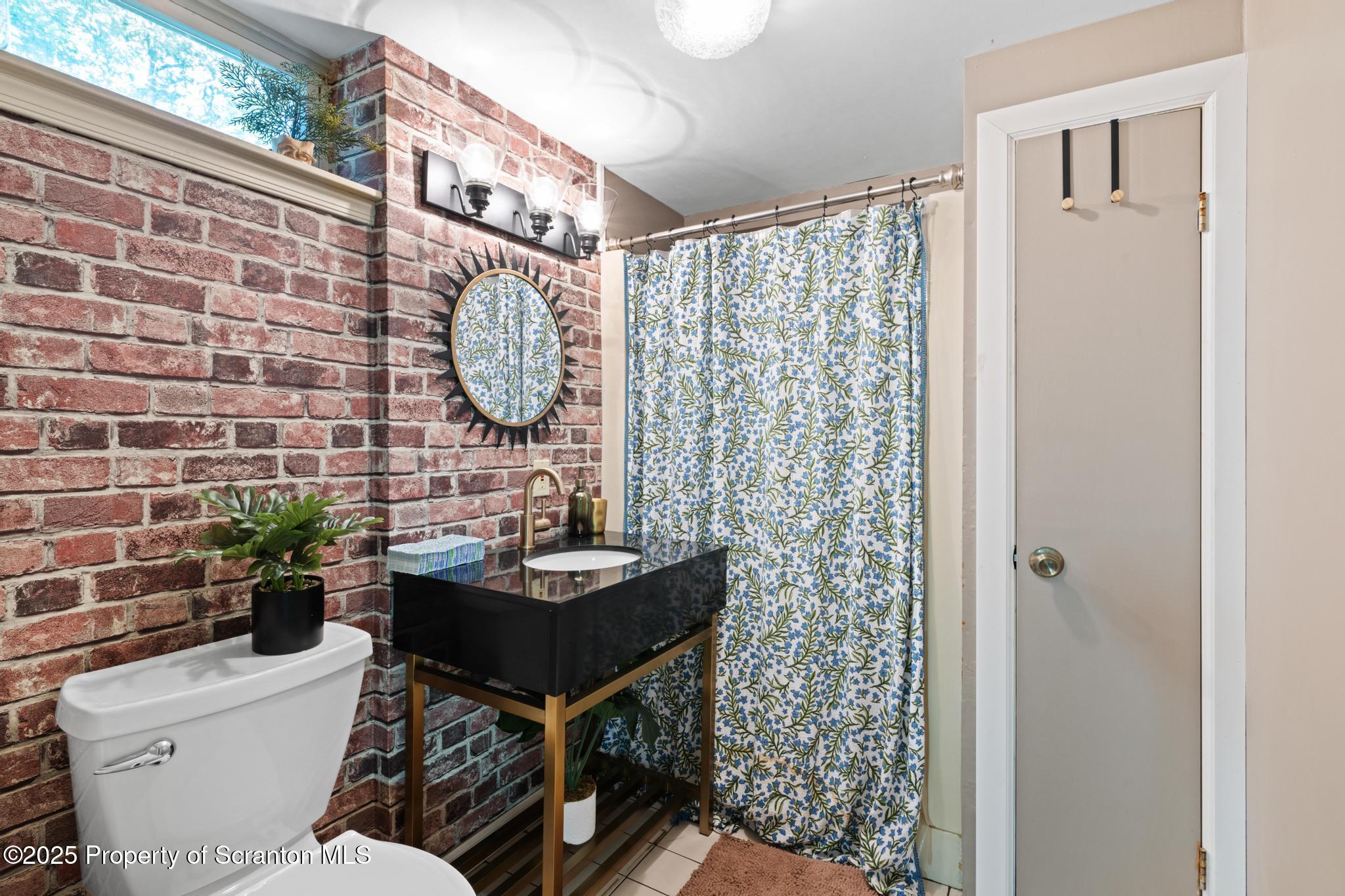 805 East Mountain Road Scranton, PA 18505 - Photo 31 of 53 DSC_2629