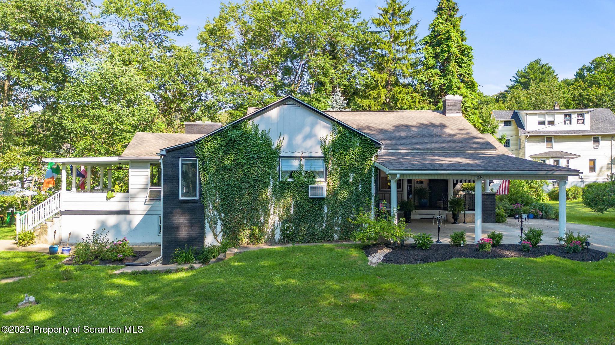 805 East Mountain Road Scranton, PA 18505 - Photo 36 of 53 DJI_0654