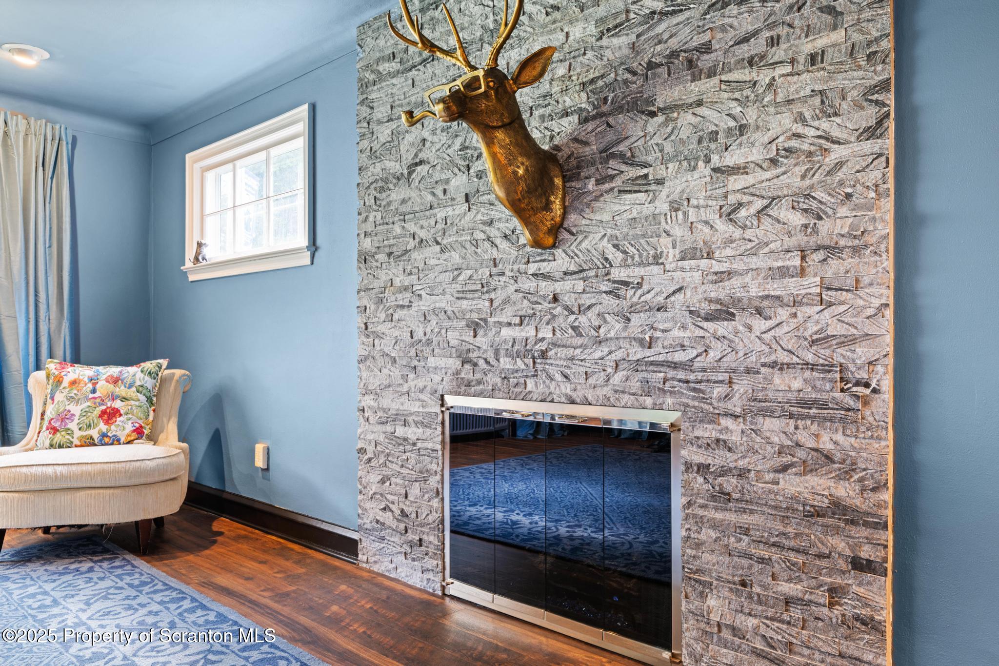 805 East Mountain Road Scranton, PA 18505 - Photo 8 of 53 DSC_2453