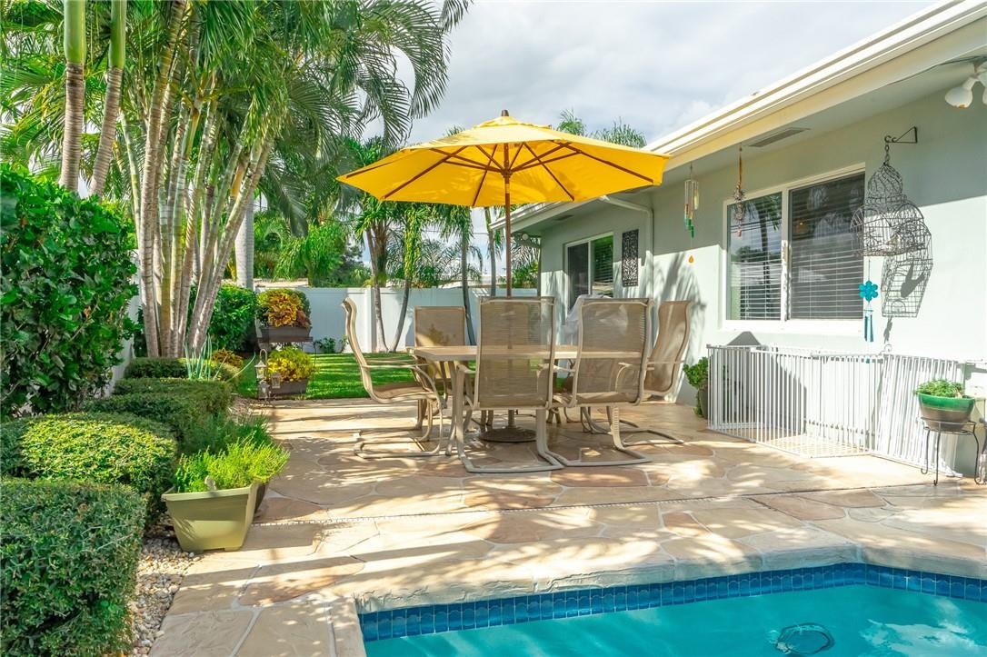 2240 Northeast 41st Street Lighthouse Point, FL 33064 - Photo 18 of 34 Photo 18