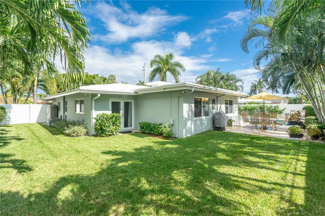 2240 Northeast 41st Street Lighthouse Point, FL 33064 - Photo 20 of 34 Photo 20