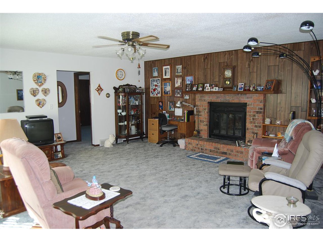 5924 County Rd G Joes, CO 80822 - Photo 3 of 19 LIVING ROOM