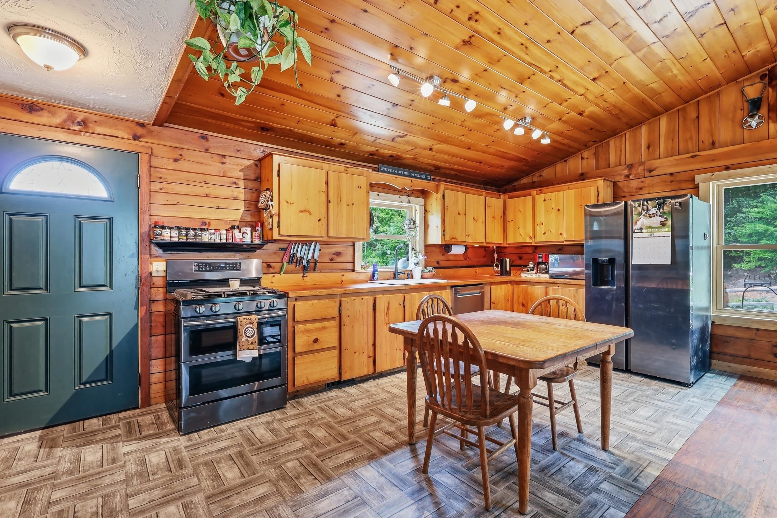 502 Hornetown Road Farmington, NH 03835 - Photo 10 of 49