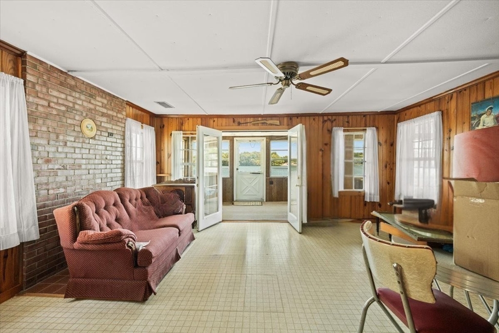 730 Eastside Road Wrentham, MA 02093 - Photo 21 of 37