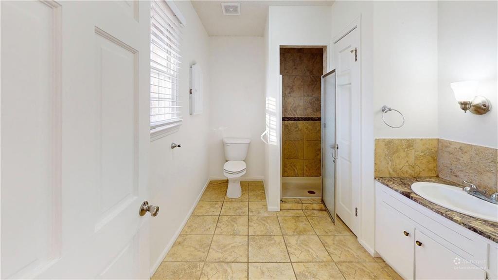 918 South Main Street Nevada, MO 64772 - Photo 17 of 21