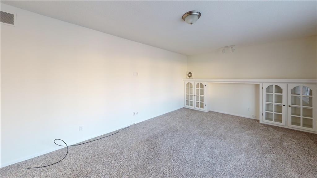 918 South Main Street Nevada, MO 64772 - Photo 5 of 21