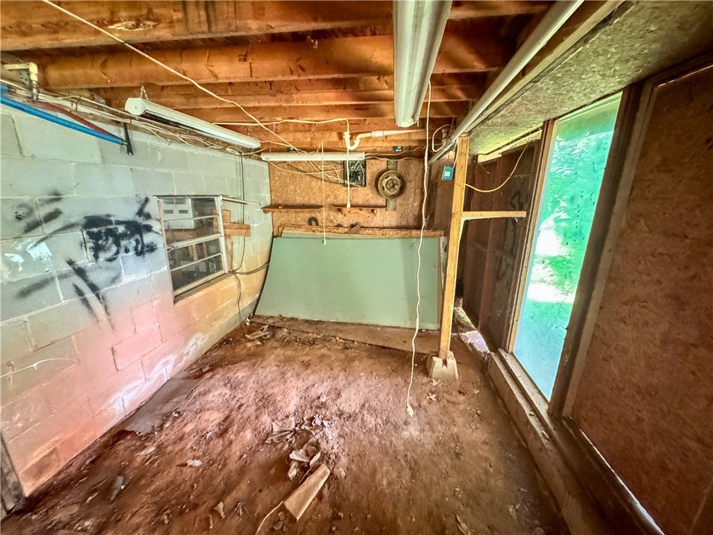 4384 Rock Springs Road Jacksons Gap, AL 36861 - Photo 8 of 37 Gallery Image 8