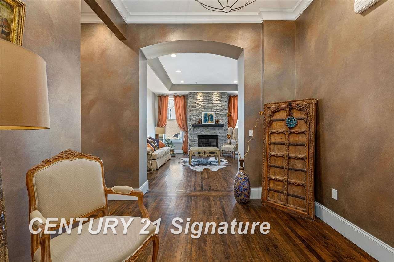 315 Center Avenue, Unit 303 Bay City, MI 48708 - Photo 7 of 40 Gallery Image 7