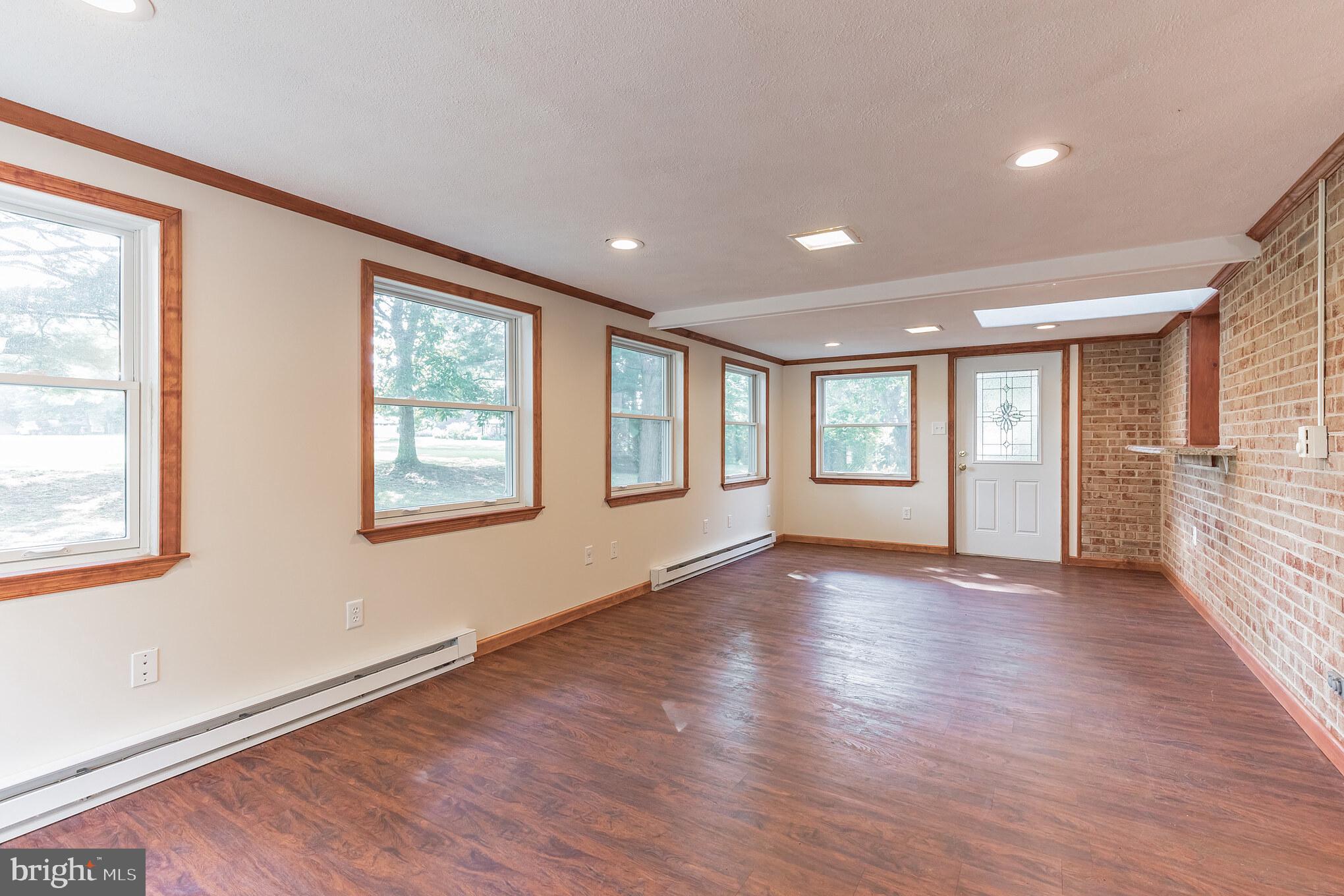 685 West Hoffecker Road Pottstown, PA 19465 - Photo 15 of 31